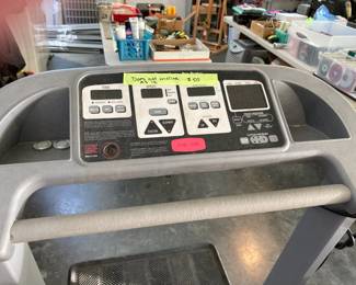 Detail,  does not incline