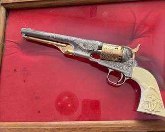 General Custer replica gun