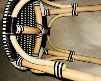 PRICE:$200.00-4 BLACK AND WHITE RATTAN AND BAMBOO STOOLS
SET OF 4
14”DIAMETER x 24”H
