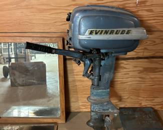 1950s Evinrude 15 horse boat motor