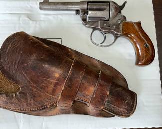 Colts Colt D8 38 with holster