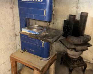 Craftsman band saw Note the stove on the right.