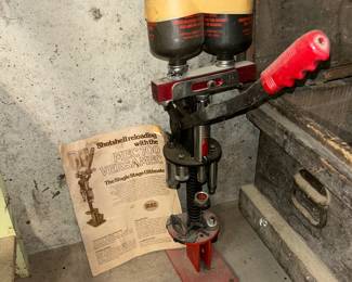 MEC700 Versamec reloader w/ instructions!!