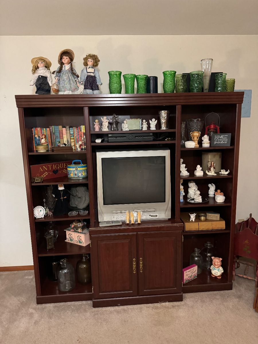 So much Cool Stuff Beaverville Estate Sale starts on 4/19/2024