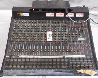 BIAMP 1642 PROFESSIONAL MIXING CONSOLE WITH BIAMP MODEL 42 PS