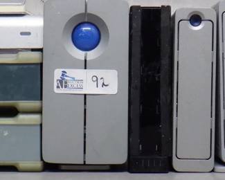 BOX HARD DRIVES NO PS