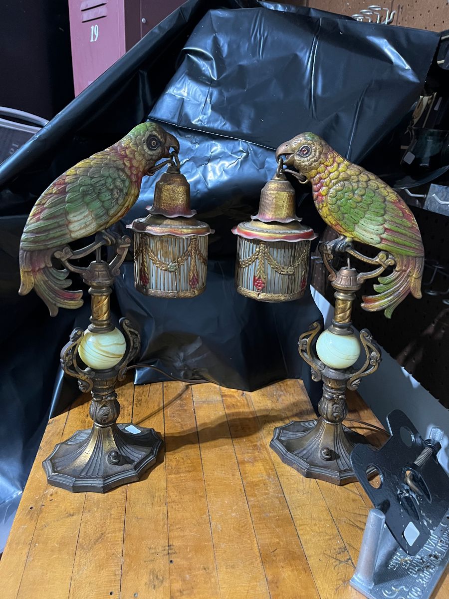 Busy Bee HUGE HUGE Collectible Estate Sale starts on 4/19/2024