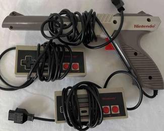 Nintendo Entertainment System Game Controllers Zapper Accessory 