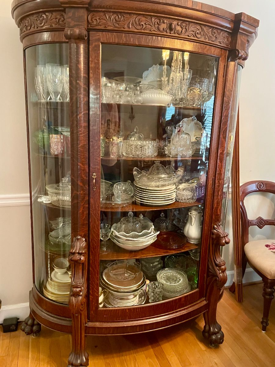 Benson Estate Sales 50 off Saturday! Collectors... starts on 4/25/2024