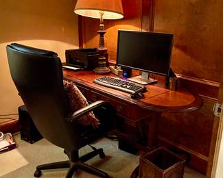 Nice quality desk and office chair