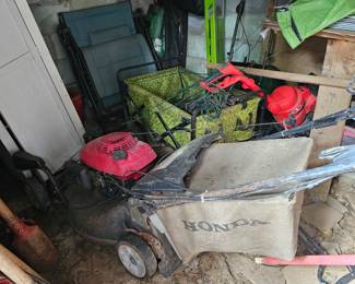 Honda yard mower self propelled