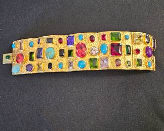 Stunning Noir bracelet