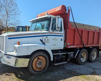 1993 Volvo Dump Truck, VIN 4V1JDBRE8RR824874, Eaton 10 Speed, Chelsea Hydraulic Hoist, 60 Series Detroit Motor, Warren Steel Bed, Model Number FL651–12, Rated Capacity 10/12 Yards, Steel Rims 11 R 24.5Tires, Wood Extensions On Top