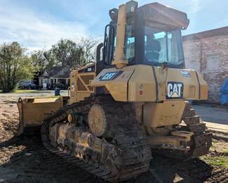 2012 Caterpillar CAT D6N XL Dozer, Six Way Blade, 6633 Hours Showing On Gauge, 24" Single Grouser Tracks, Rear Hitch Pin Serial Number CAT00D6NLPER00251, Heat And AC, Powers On, 126" Blade