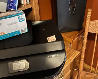 Print/Copy/Scan
$15
Shredder $6