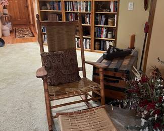 Rocking Chair with ottoman 
$140