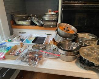 Baking Pans, Cookie Cutters