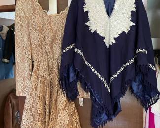 Vintage Jackie Bernard dress size 10, Vintage poncho