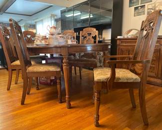 Singer furniture dining set, Old Country Roses Royal Albert China Set