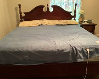 Bedroom 3 - King headboard, footboard, rails, mattress & box springs