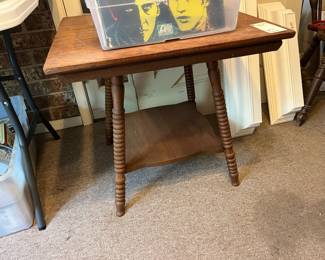 Antique oak lamp table - top needs re-gluing