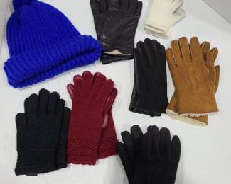 Ladies winter gloves and hat