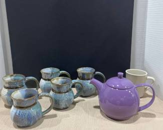 Forlife Teapot, Five blue and brown pottery mugs, and one white single mug