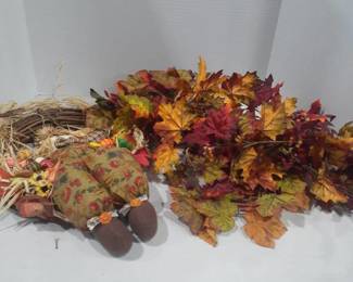 Fall decor. Scarecrow wreath. 13 inches and leaf garland