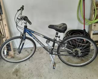 Trek Navigator 300 Mountain bike size small