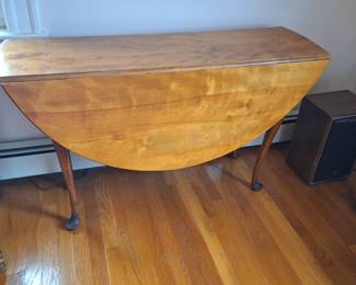 Antique Pad foot dropleaf table