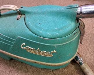 MCM working Interstate "Compact" vacumn cleaner w/ attachments