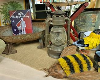 Cast iron bumble bee shoe scrapper.