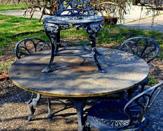 5 pcs. Degginger set w/ concrete top table