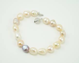 Pearl & tahitian pearl bracelet