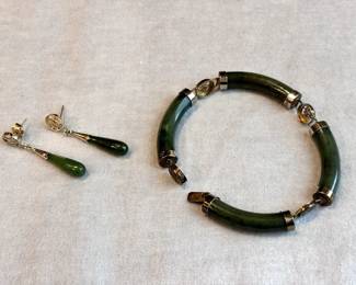 Retro jade bracelet and earrings