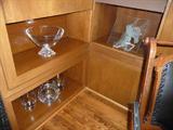 DOROTHY THORPE ETCHED TRAY, GLASS VASES, & CRYSTAL AWARD BOWL