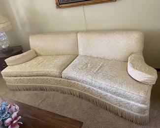 Vintage sofa like new
