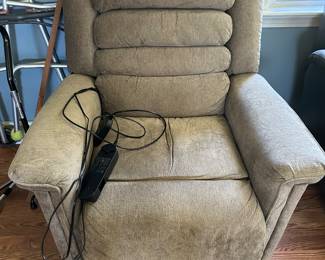  Catnapper electric lift chair recliner  $300.00   Has been covered. 