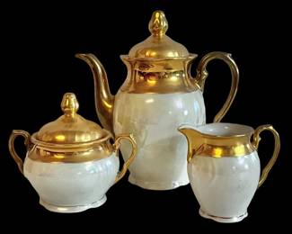 Gold Iridescent Tea Set