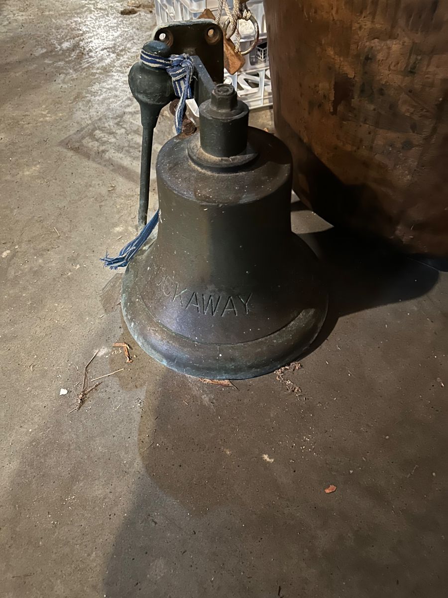 Three Sisters Estate Sale in Norwich, VT starts on 4/20/2024