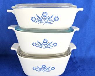 Set of Three Smaller Corningware Covered Casseroles in Cornflower Blue, 1 QT, 1.5 QT, & 1.75 QT