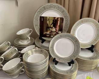 English Renaissance by Royal Doulton, made in England (1963-1996) 