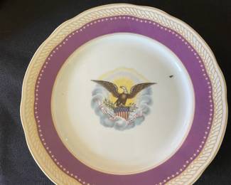 White House China Porcelain Limited Edition Danbury Mint Plate Abraham Lincoln.