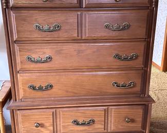 (Lot 21) $200 - Korn Industries Sumter Cabinet Co,  Chest of Drawers. 34-1/2”w 18-1/2”d 52-3/4”h.  A pair of coordinating twin beds is also available.  