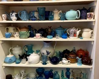 Wide variety of teapots and decorative glassware