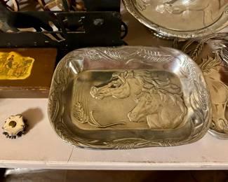 Serving dishes (horse theme)