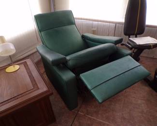 Mid Century Recliner Works Great