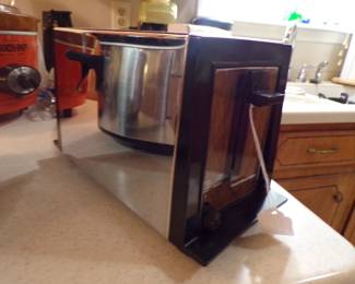 Mid Century Toastmaster Toaster