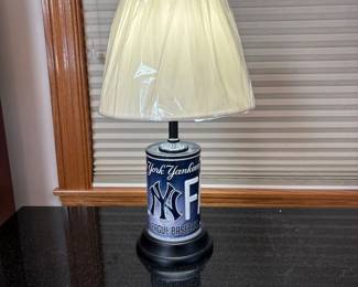 New York Yankees lamp