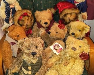 Dan Dee collectible Teddy Bears